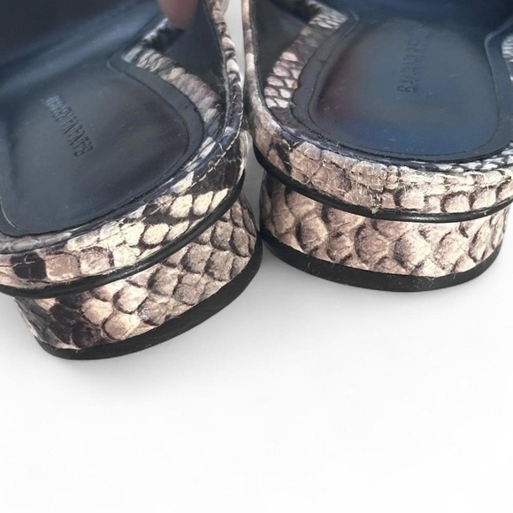 Banana Republic Black and White Snakeskin Mules Size 7 - Picture 7 of 7